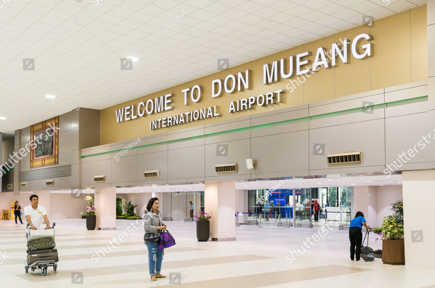 Don Muang International Airport (DMK)